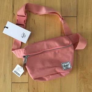 Herschel waist bag